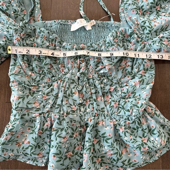 NWOT Astr The Label Clairemont Floral Milkmaid Peasant Boho Top Puff Sleeve XS - Picture 4 of 9